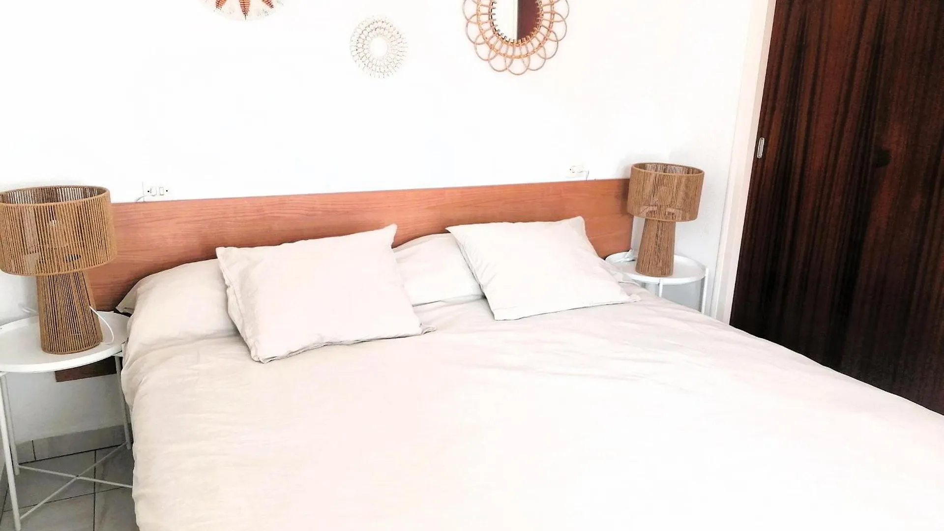 Lejlighed Apartamento En Segunda Linea De Playa Con Terraza, Wifi Y Parking En Santa Margarita - Es-258-120 Roses Spanien